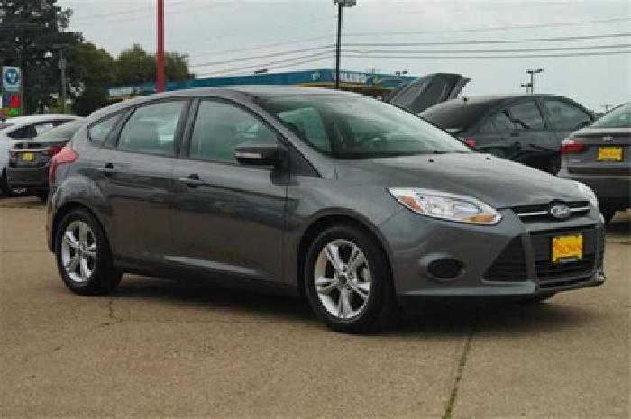 2014 ford focus gray, 34k miles in tyler, tx