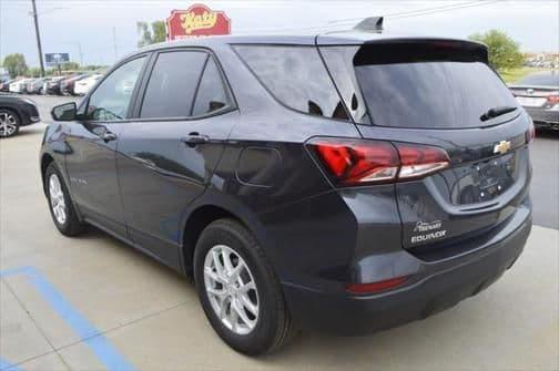 2022 chevrolet equinox ls in dresden, missouri