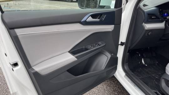 2024 Volkswagen Taos