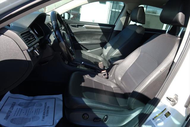 2016 volkswagen passat 1.8t se w/technology