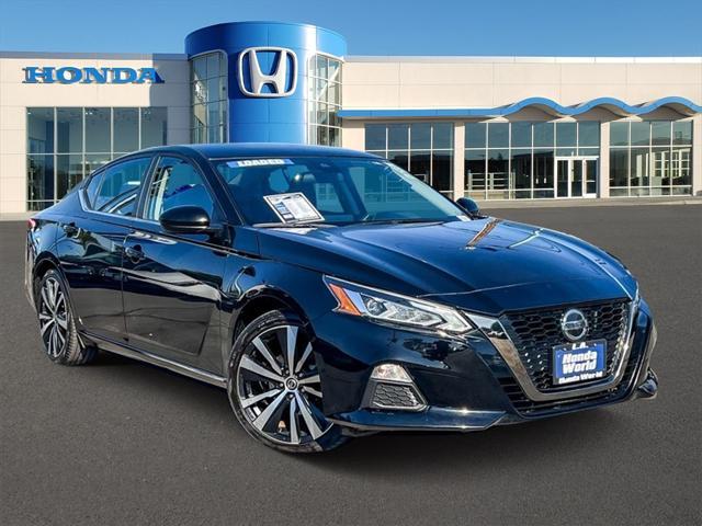 2021 nissan altima sr fwd
