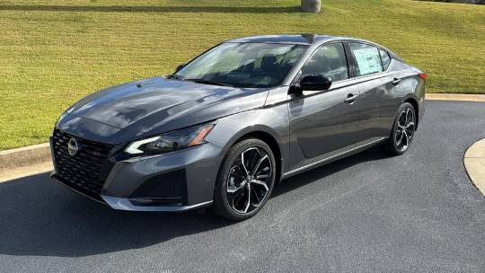 2025 Nissan Altima