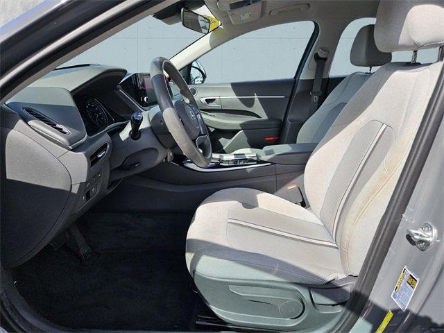 2022 hyundai sonata se