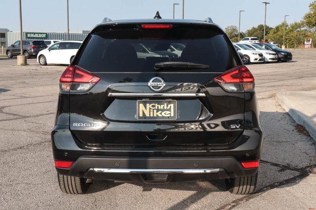 2020 nissan rogue sv