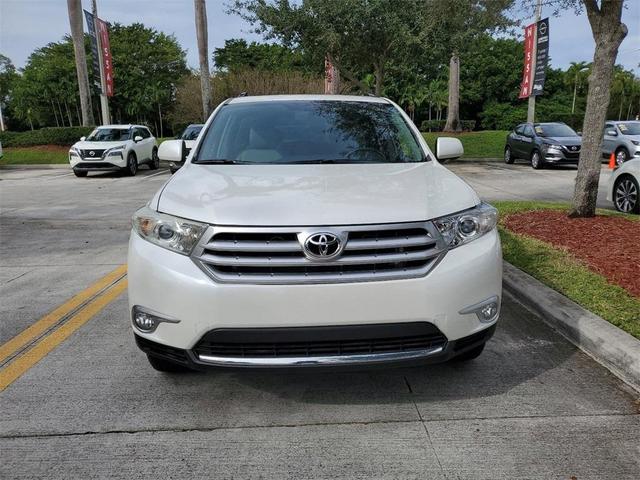 2013 toyota highlander limited