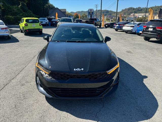 2022 kia k5 gt-line