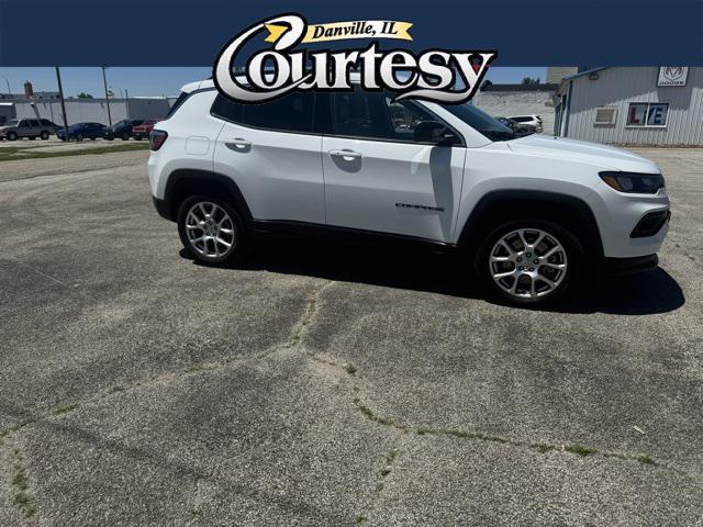 2023 jeep compass latitude lux