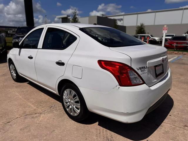 2015 nissan versa 1.6 s