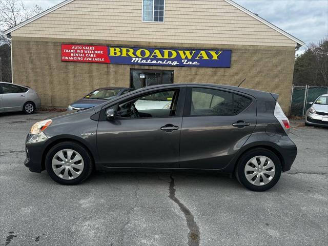2014 toyota prius c two