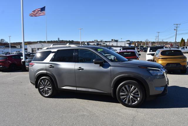 2022 nissan pathfinder sl 4wd