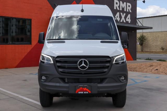 2024 mercedes-benz sprinter 2500 standard roof
