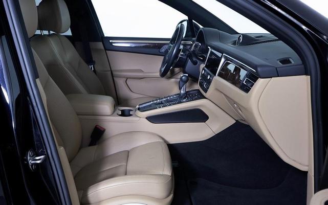 2021 porsche macan base