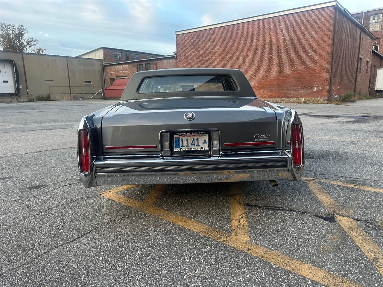 1989 cadillac brougham