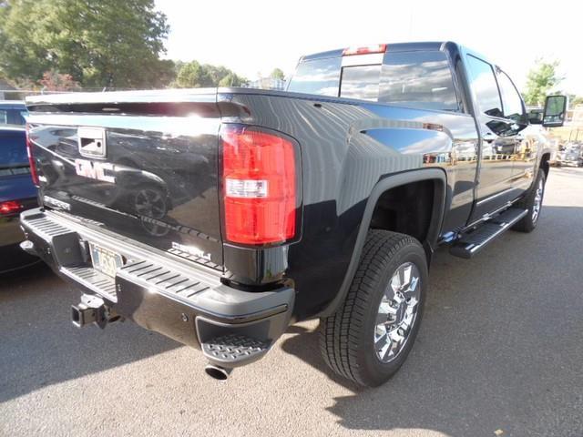 2016 gmc sierra 2500hd denali 4x4 denali 4dr crew cab sb for sale in dover, delaware