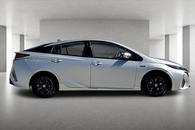 2020 toyota prius prime xle