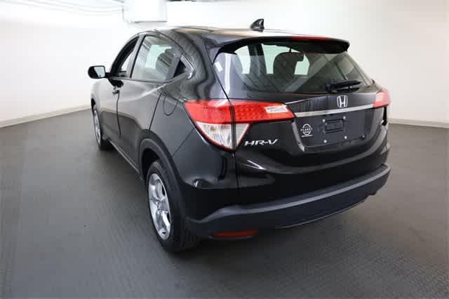 2022 honda hr-v lx