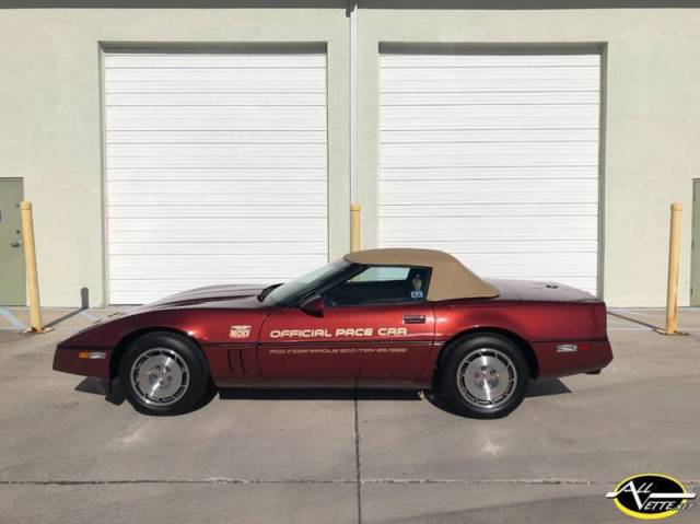 2 owners 8k orig miles .ncrs top flight .aaca winner .carfax cert full documents