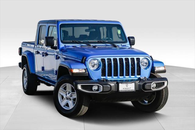 2023 jeep gladiator sport s