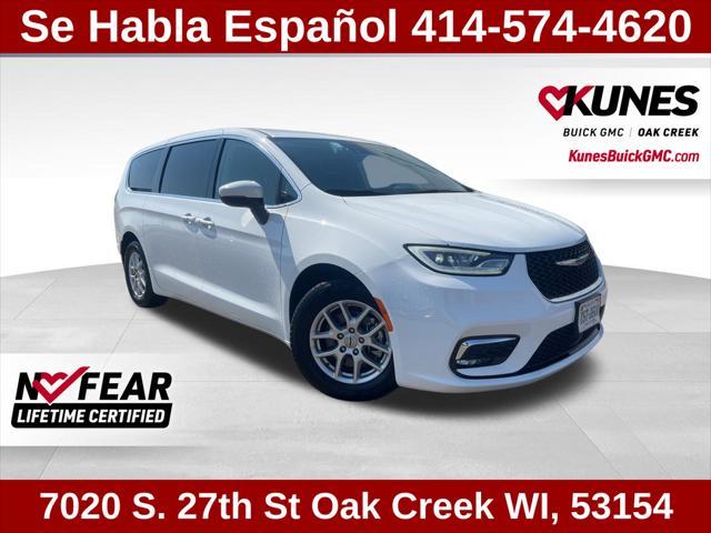 2023 chrysler pacifica touring l