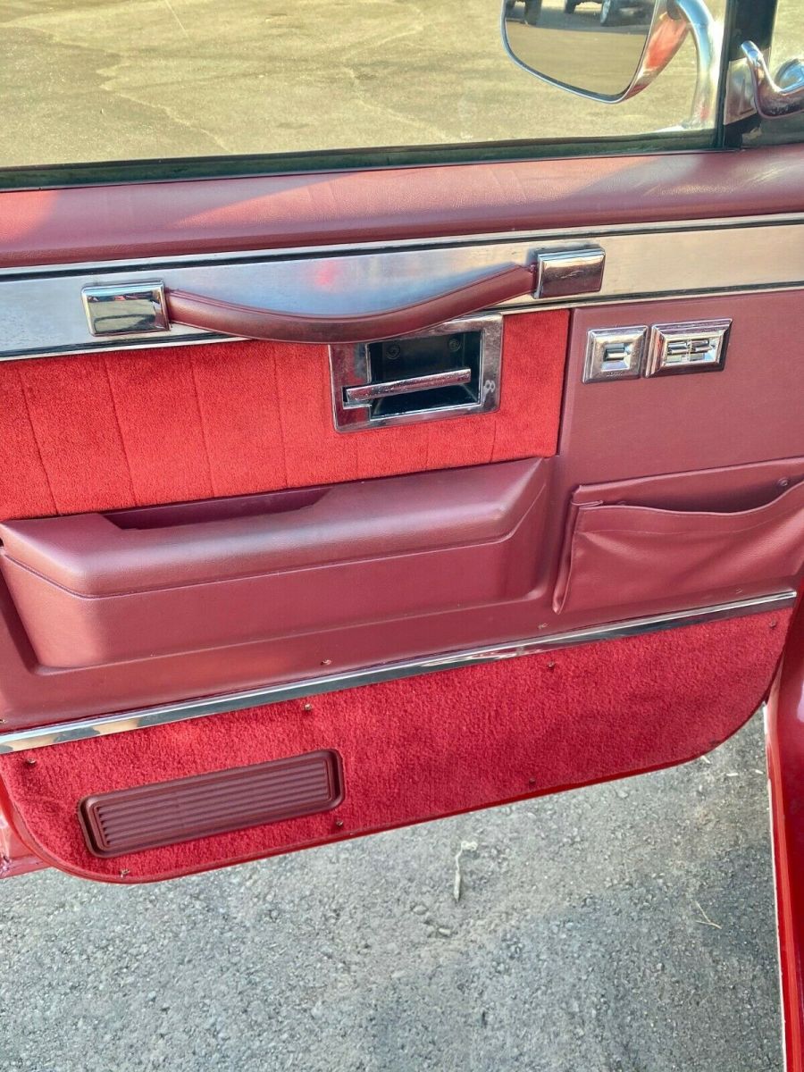 1983 chevy c10 silverado short bed 305 v8 square body
