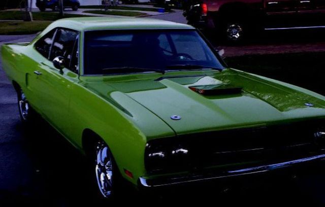 reduced -head turner 440 1970 roadrunner zero rust