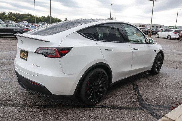 2022 tesla model y performance