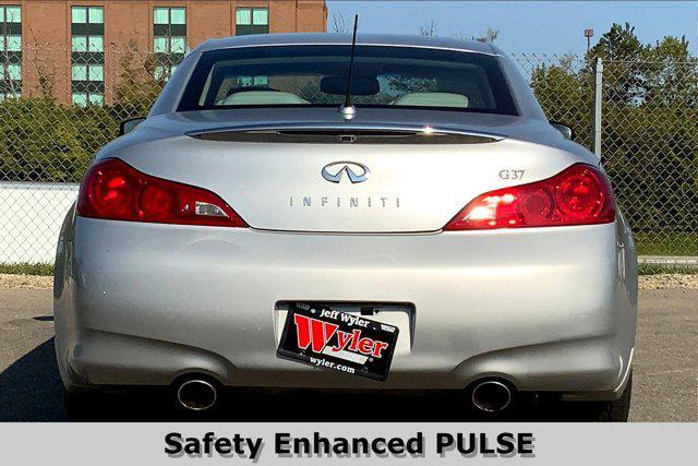 2009 infiniti g37 base