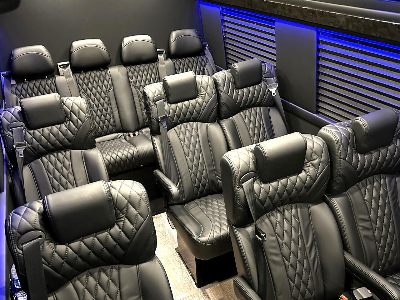 2023 mercedes-benz sprinter 15 passenger coach sprinter van mini bus