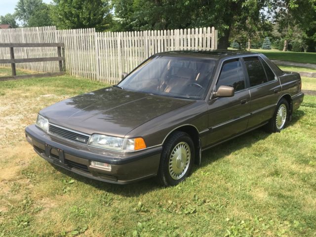 1990 acura legend l 2.7l 4 door sedan 38,000 original miles new mexico car wow!