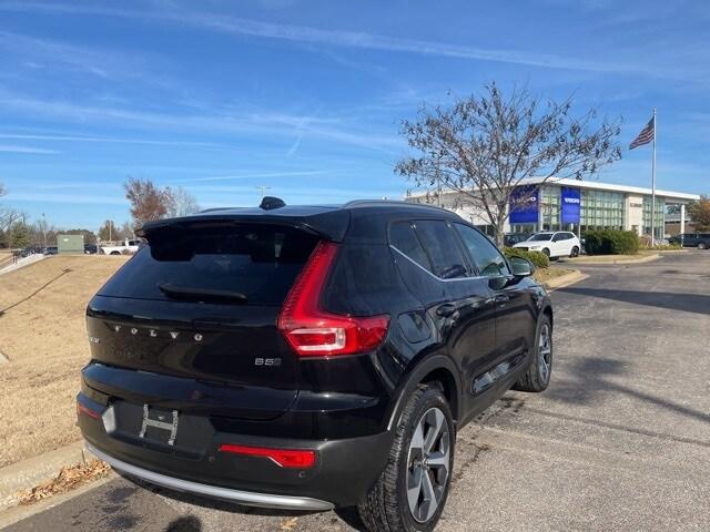 2023 volvo xc40 b5 awd plus bright