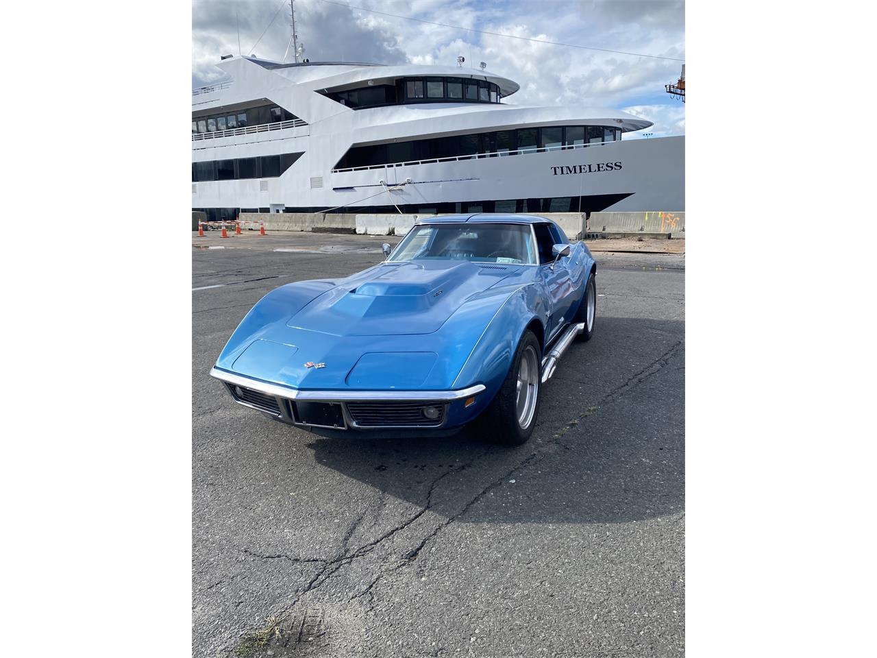 1969 chevrolet corvette stingray