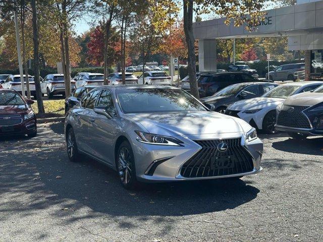 2024 lexus es 300h luxury