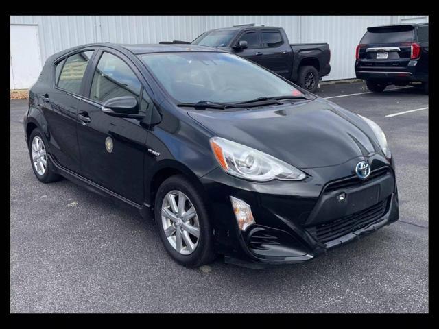 2017 toyota prius c four