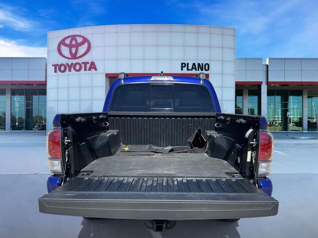 2022 toyota tacoma trd sport