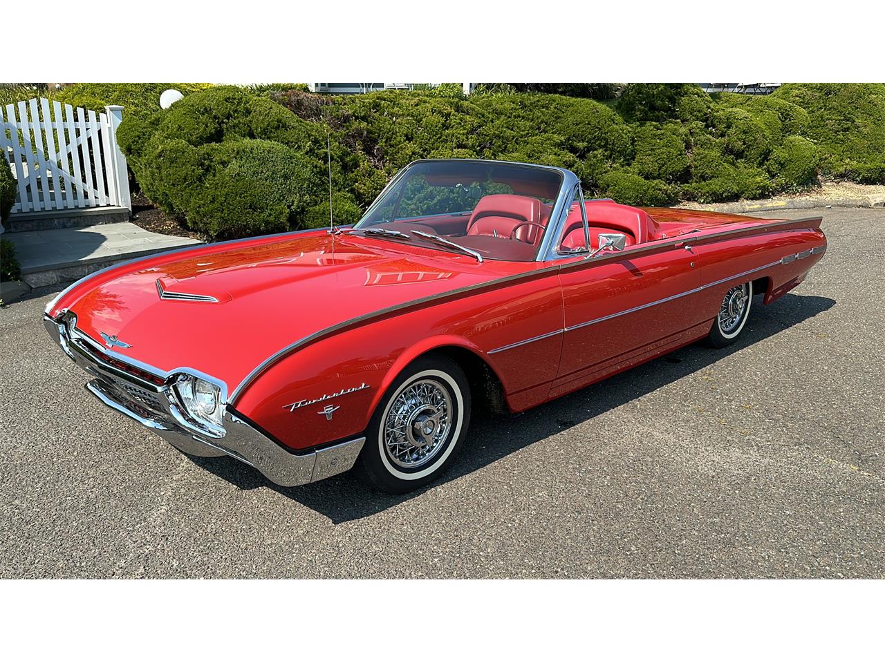 1962 ford thunderbird