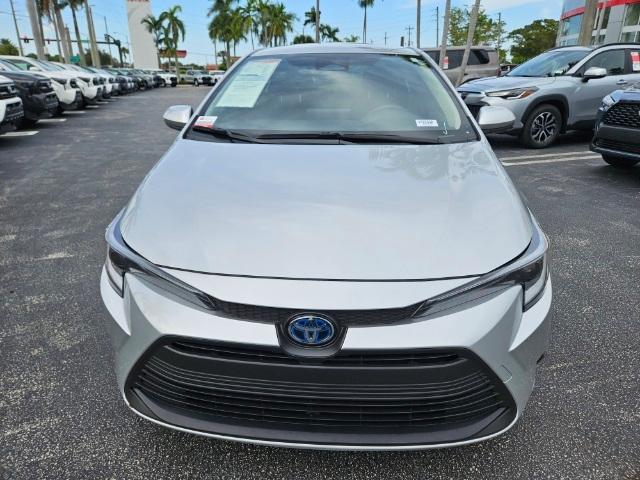 2024 toyota corolla hybrid le