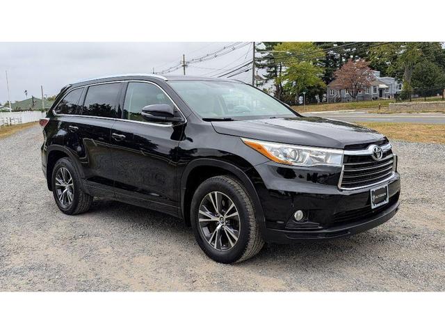 2016 toyota highlander xle