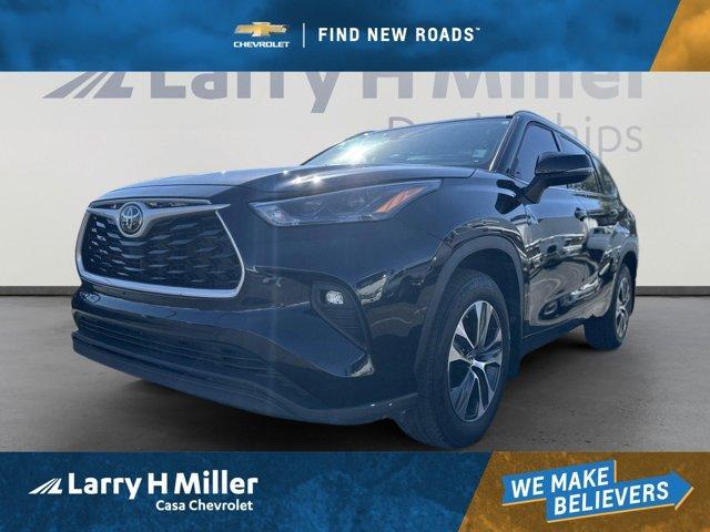 2022 toyota highlander xle