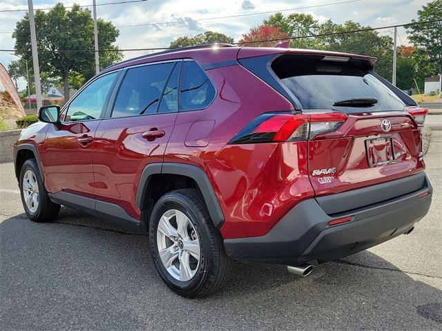 2021 toyota rav4 xle
