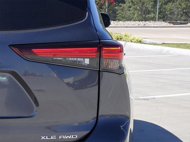 2024 toyota highlander xle