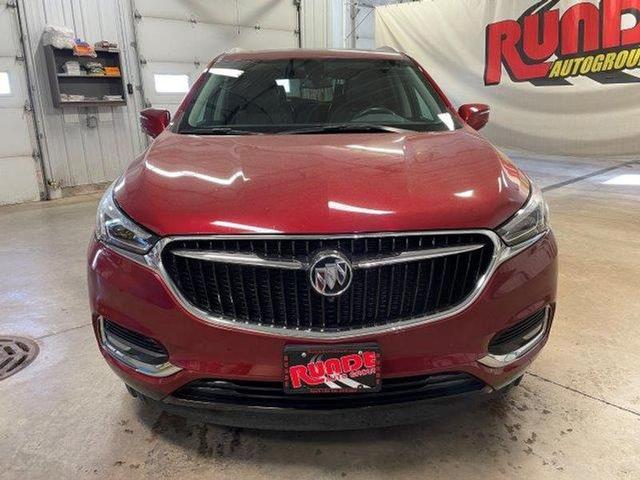 2021 buick enclave essence