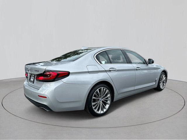 2021 bmw 540 540i
