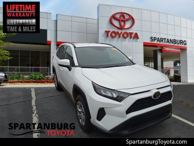 2021 toyota rav4 le