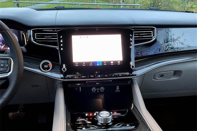 2022 jeep wagoneer series iii 4x4