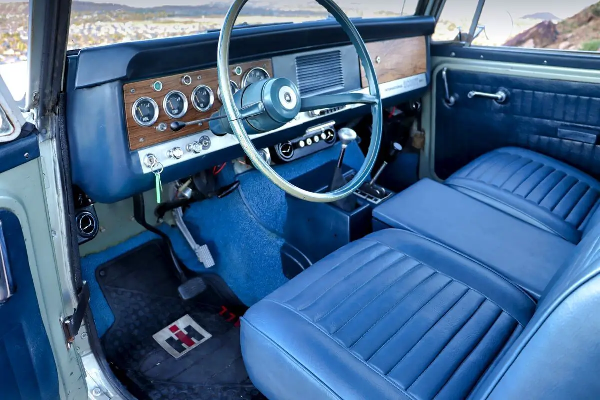 1970 international scout 800 aristocrat convertible 4x4 bronco killer pro build