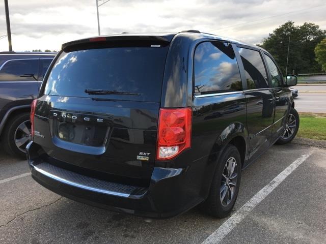 2017 dodge grand caravan sxt sxt 4dr mini-van for sale in northfield, new hampshire
