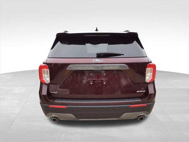 2022 ford explorer xlt