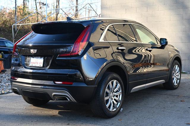 2022 cadillac xt4 premium luxury