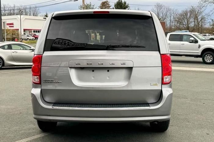 2018 dodge grand caravan passenger se minivan 4d in east greenbush, new york