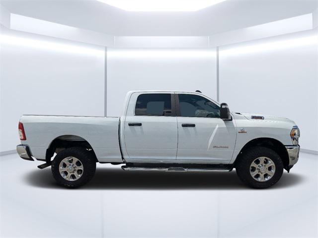 2023 ram 2500 big horn crew cab 4x4 6'4' box